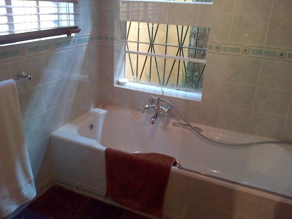 יוהנסבורג Jubilee Lodge Guest House חדר תמונה