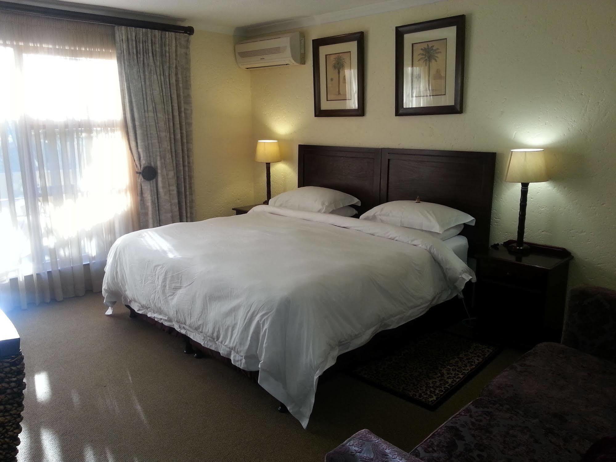 יוהנסבורג Jubilee Lodge Guest House מראה חיצוני תמונה